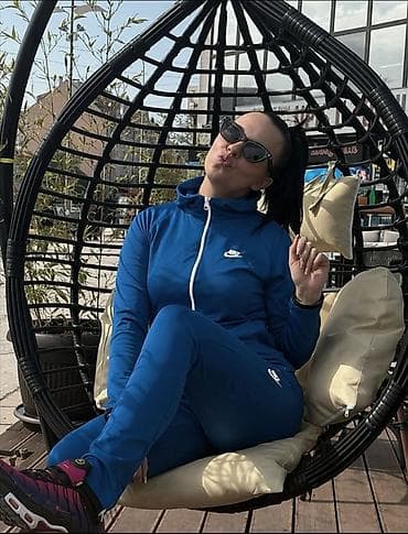 Mokra likra m, l, xl, 2xl Na dnu nogavica su rajfeslusi sa strane