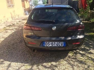 Automobili: DELOVI ZA ALFA ROMEO 159 | Motori, menjaci, enterijer, limarija — 2