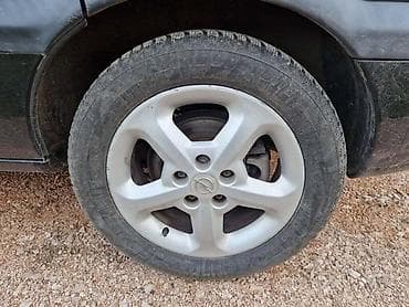 polovne auto gume u nišu i okolini: ALUMINIJUMSKE FELNE 16 5 X 110 | CENA JE BEZ GUMA SA GUMAMA 250e — 4