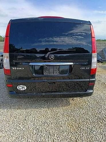 mreza za auto stakla: KOMPLET AUTO U DELOVIMA ZA MERCEDES BENZ VIANO OD 2004. DO 2009. GOD — 1