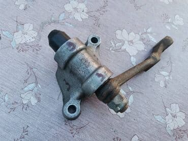 bmw 5 серия 530i mt: Nosač spona Lada 7 Riva br. 3a. Polovno, očuvano, sa ležajem. Imam — 2