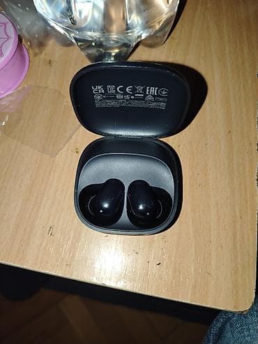 ruter za internet: Redmi bežične slušalice u kutiji za punjenje - Model: Redmi Wireless — 1