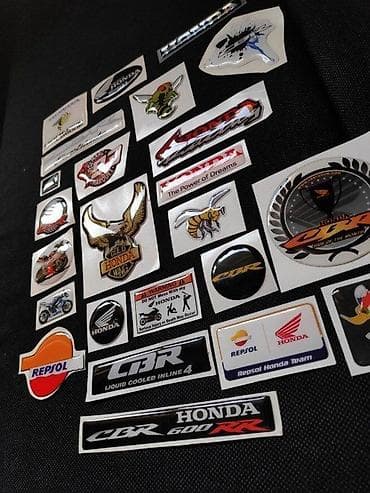 helanke s: HONDA - stikeri - 915 📌 Opis: Samolepljivi stikeri izradjeni od — 2