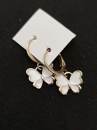 Pendants: Par 1000din
2 para1400din 💌 — 8