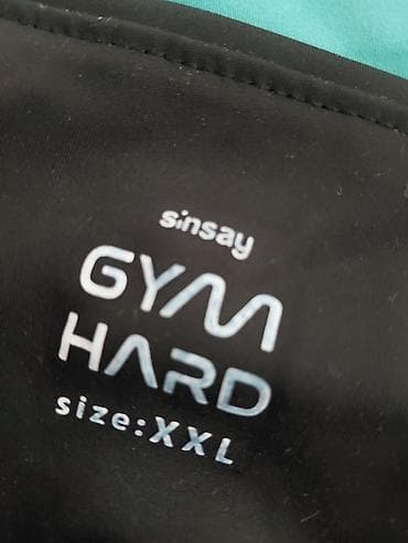 Sinsay GYM HARD ženske sportske helanke – veličina XXL - Boja: crna - na lalafo.rs Sinsay GYM HARD ženske sportske helanke – veličina XXL - Boja: crna -