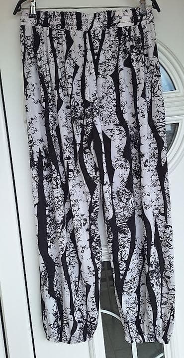Šalvare XXL – NOVE - Model: lagane široke pantalone/šalvare sa na lalafo.rs Šalvare XXL – NOVE - Model: lagane široke pantalone/šalvare sa