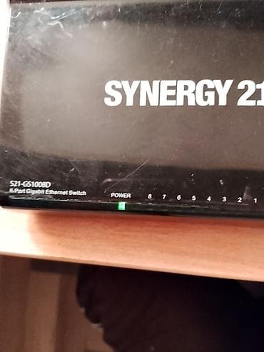 polovni hi fi: Synergy 21 S21-GS1008D gigabit mrežni prekidač - 8-portni Gigabit — 2