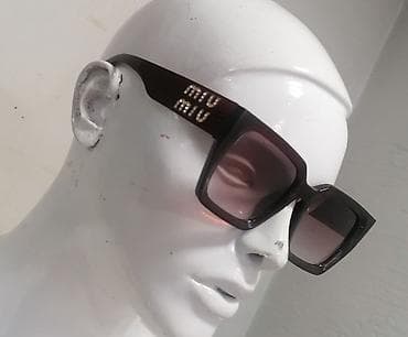 Accessories: Miu Miu ženske sunčane naočare – kvadratni oversize model - Brend — 2