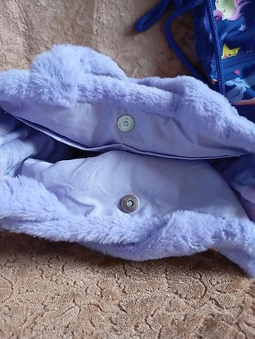 dedo mraz odelo: Dečiji set: prsluk + dve torbice - Prsluk bez rukava, roza sa sivim — 2