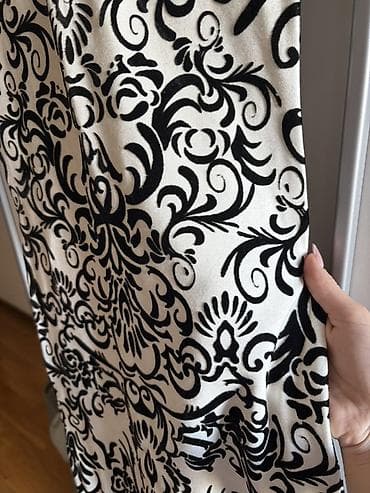 Dresses: Elegantna midi haljina sa baršunastim žakard aplikacijama - Kroj — 3