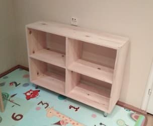 Ugaone garniture: Police Novo rucno napravljena polica od cistog drveta. Moze i vase — 4