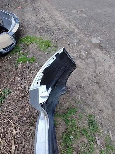 Vozila: BRANIK SIVI ZA HYUNDAI TUCSON | Branik sa ostecenjem koje se vidi — 4