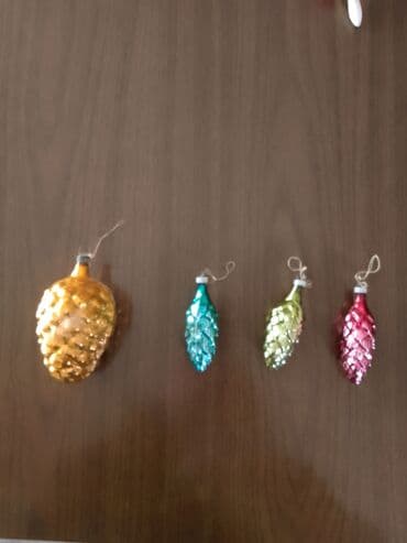 Storage boxes: Set of ornaments — 3