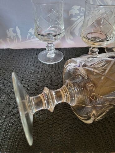 swarovski case za vino cena: Servis za vino,sa bokalom kristal,rucna gravura 1960g+. Servis za — 11