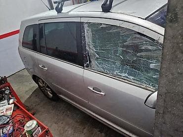 set kvacila opel zafira 2.0 dti cena: VRATA SIVA BOJA Z157 ZA OPEL ZAFIRA | Svi delovi za Opel vozila  — 4
