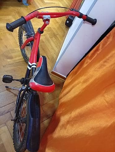 bele klompe cena: Dečiji bicikl sa 16-inčnim točkovima, idealan za uzrast ~4–7 godina — 4