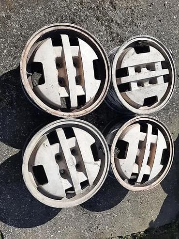 digalka za kola: FELNE RENO 18 TURBO 4X100 R14 ET42 | Nisu krive ni varene cena fix — 2