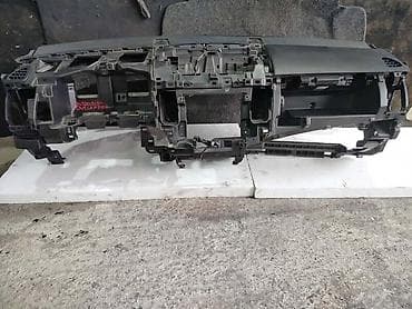 INSTRUMENT TABLA ZA MITSUBISHI OUTLANDER OD 2006. DO 2012. GOD. |