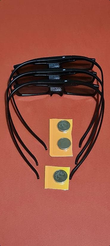 nosac za tv: ▪︎Na prodaju 3 para 3D Samsung (SSG-5100GB) naočara za gledanje TV-a u — 8