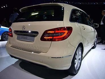 prodaja auta srbija: STOP SVETLA ZA MERCEDES BENZ B KLASA, B 160, B 150 . OD 2012. DO — 1