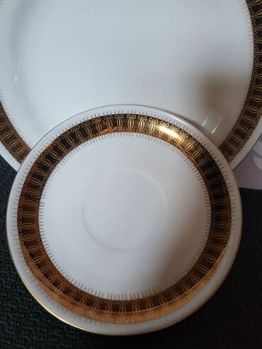 porcelanske solje za caj: Set porcelanski Kahla Istocna Nemacka 70te. Trodelni set,nigde — 7
