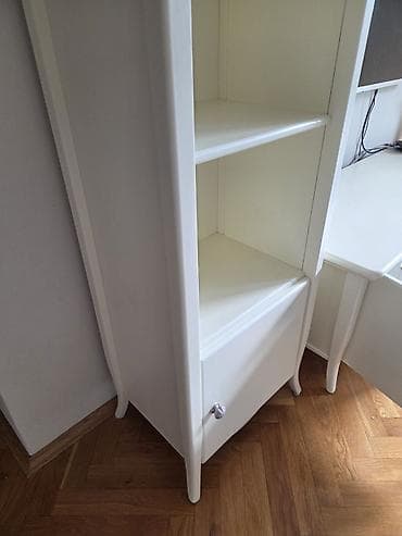 dormeo me: Komplet dnevne sobe – vitrina, komoda i klub stocic. Bez ikakvih — 5