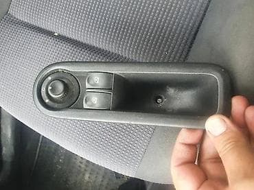PREKIDACI PROZORA RENAULT TWINGO 2 | Prekidaci prozora renault na lalafo.rs PREKIDACI PROZORA RENAULT TWINGO 2 | Prekidaci prozora renault