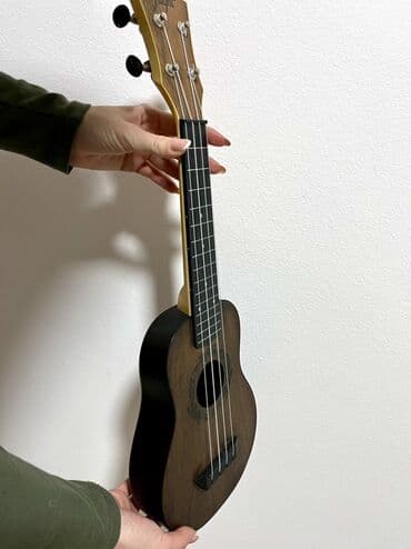 Harmonike: Ukulele — 4