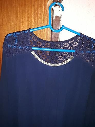 Elegantna bluza M velicine