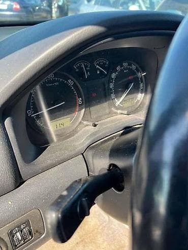 Kompletan auto u delovima: INSTRUMENT TABLA ZA ŠKODA OCTAVIA | Instrument tabla za Škoda — 2