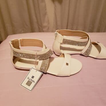 c a kombinezoni: Sandals, 39 — 5