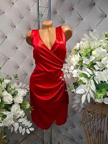 Haljine: Saten haljina midi dužine – elegantan model sa preklopom - Materijal — 7