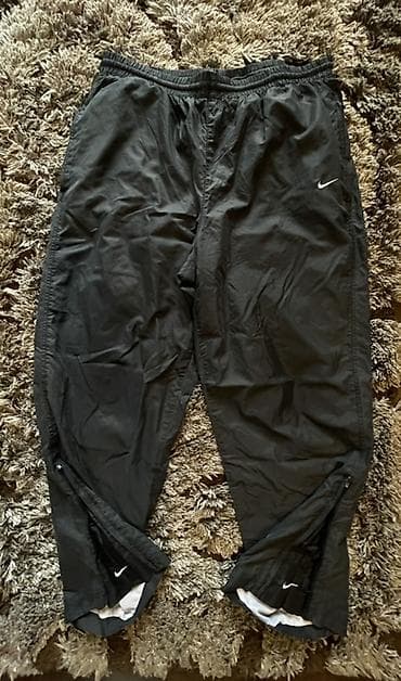 gucci trenerke: Trenerka Nike, bоја - Crna — 1