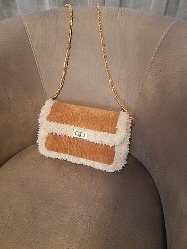 Satovi: Ženska torbica preko ramena sa lancem - Materijal: kombinacija mekane — 3