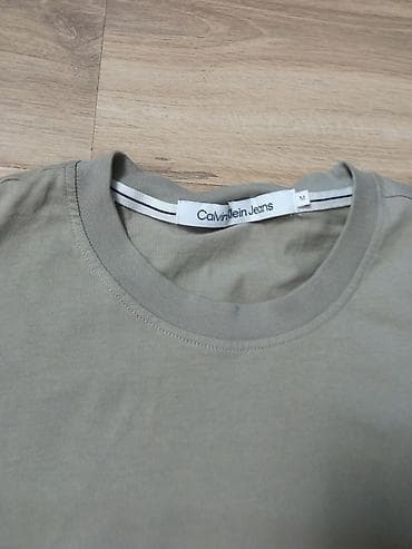 angelo litrico c: Men's T-shirt Calvin Klein, bоја - Maslinasto zelena — 2