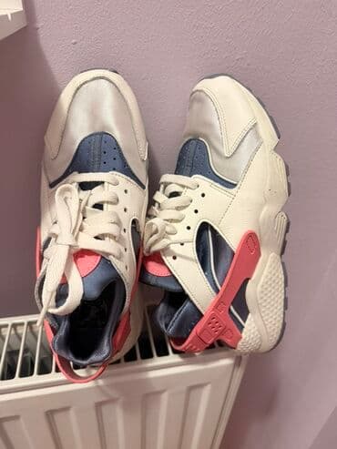 Nike, 39, bоја - Šareno na lalafo.rs Nike, 39, bоја - Šareno