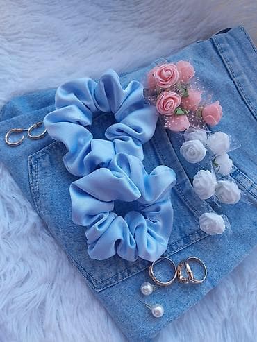 narukvice sa plocicom: Gumica za kosu, Handmade — 2