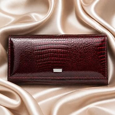 lacoste zenski dzemper: Elegantan ženski novčanik – bordo lak koža sa teksturom krokodila - — 1