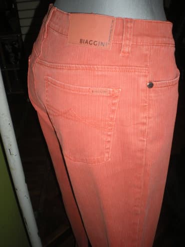 svecane pantalone i tunike: FARMERKE BIAGGINI Tegljive, blago zvonaste farmerke cigla boje — 4