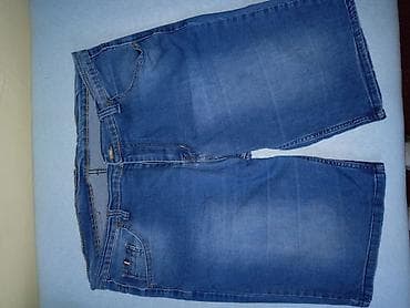 Bermude i šortsevi bоја - Tamnoplava