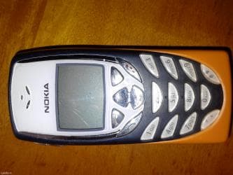 TV & Video: Nokia 8000 4G, color - Orange — 1