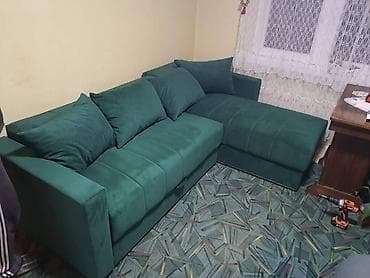 Ugaona KOCKA Dimenzije 240x170 Zicano je jezgro Razvlaci se Poseduje