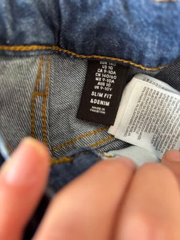 aksa jakne za devojcice: H&M, Bermude, 140-146 — 3
