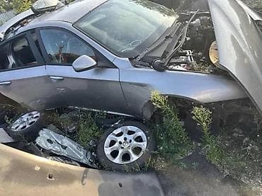 ALFA 159 VRATA KRILO HAUBA BRANIK STOP I SVE OSTALO | Alfa 159 vrata