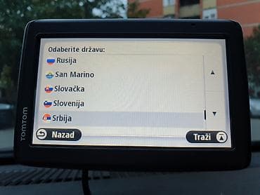 masina za mlevenje mesa 32 cena: Tomtom VIA135 nove mape Srbije i cele Evrope Kompletna, sačuvana i — 10