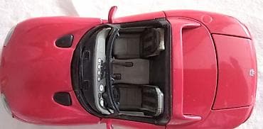 eldo design: Burago Dodge Viper 1 /18, fali staklo.Desno sediste nije — 4