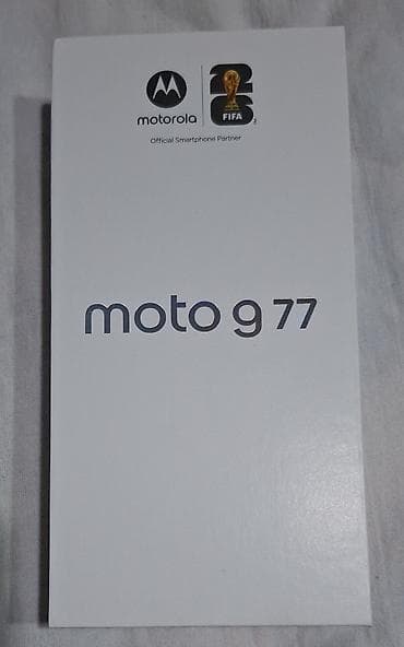 Motorola: NOV NE OTPAKOVAN TELEFON — 1
