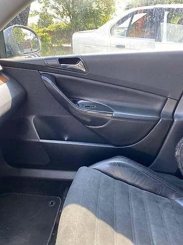 Vozila: TAPACIRI ZA VOLKSWAGEN PASSAT B6 OD 2005. DO 2010. GOD. | Polovni — 1