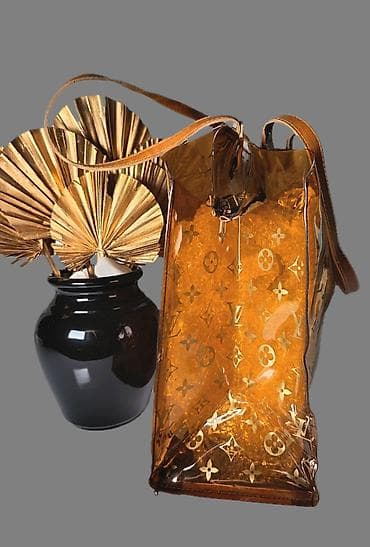 duboke tene: Prozirna braon torba sa monogram printom. Lui Wuiton - Materijal — 5