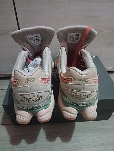 timberland 38: New Balance x JFG “Inside Voices” patike - Model: NB 9060 — 4